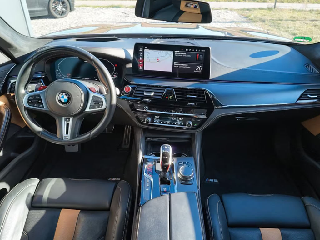 BMW M5