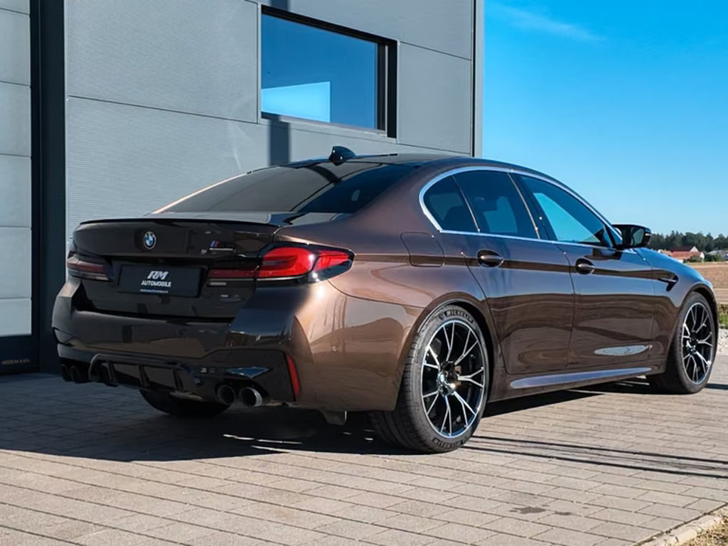 BMW M5