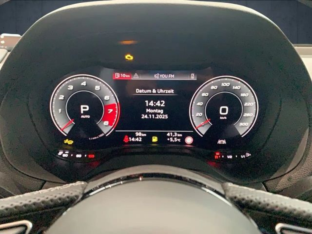 Audi SQ2