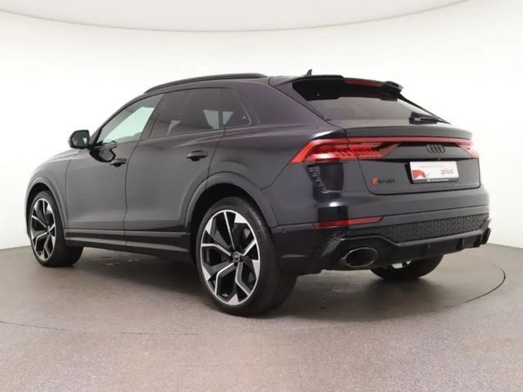Audi RS Q8 Quattro