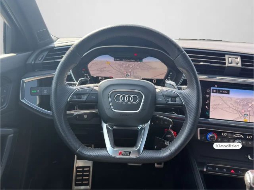 Audi RS Q3