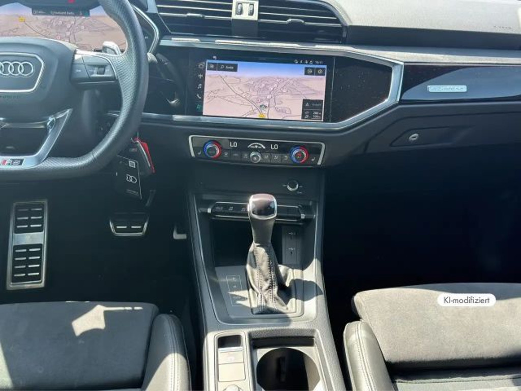 Audi RS Q3