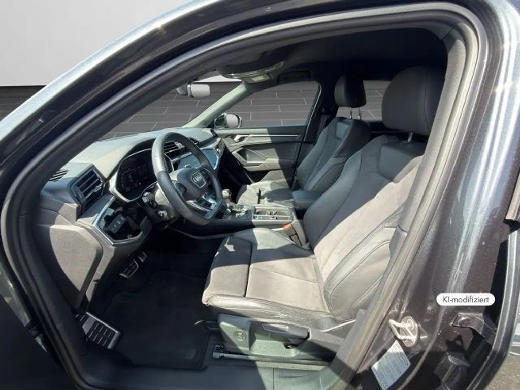 Audi RS Q3