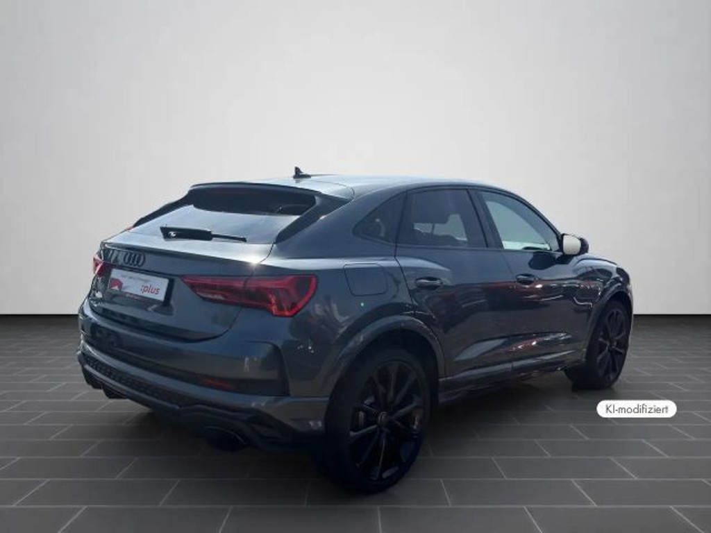 Audi RS Q3