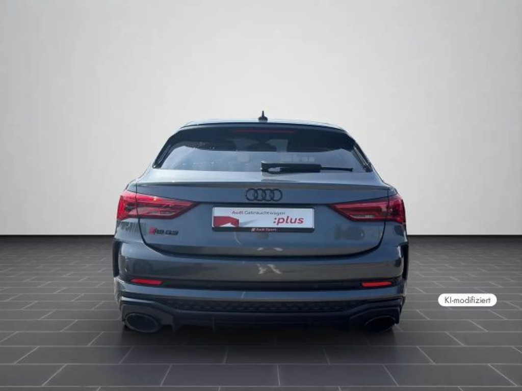 Audi RS Q3