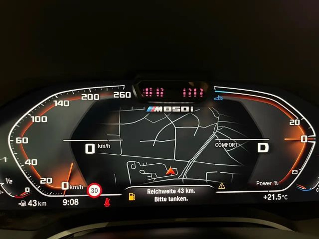 BMW M850