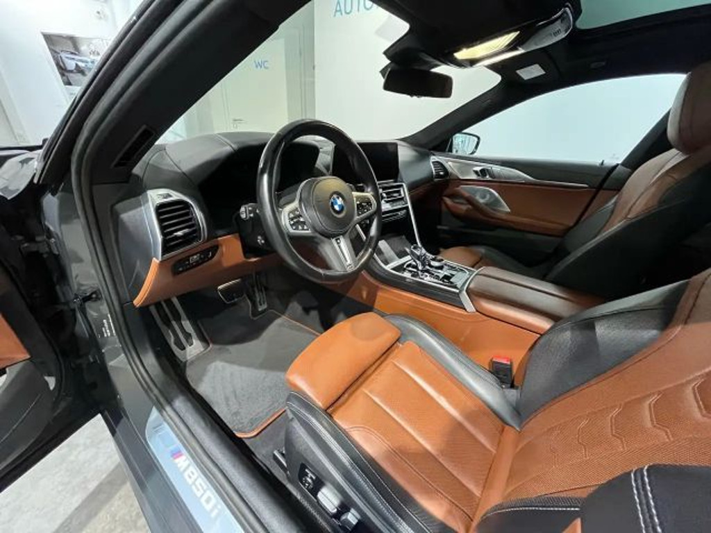 BMW M850
