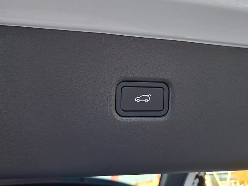 Xpeng G6