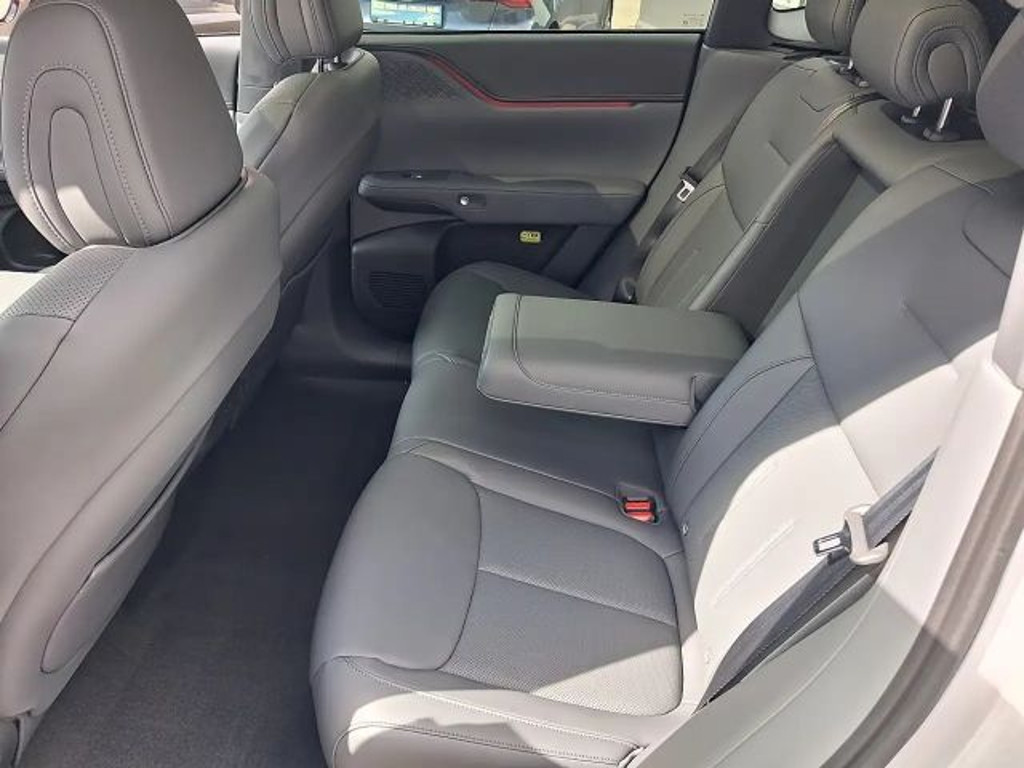 Xpeng G6