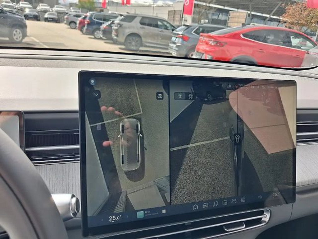 Xpeng G6