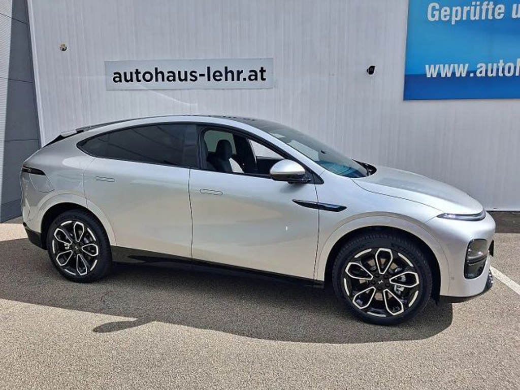 Xpeng G6