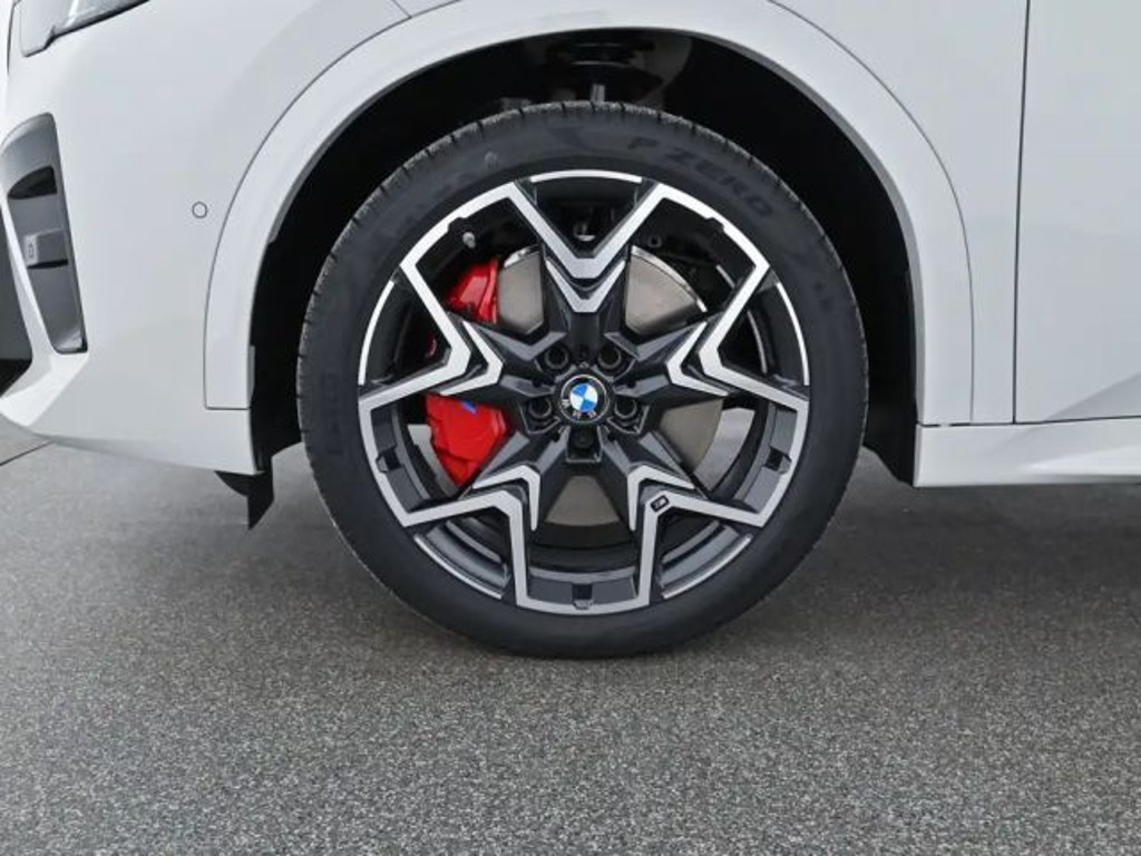 BMW iX2