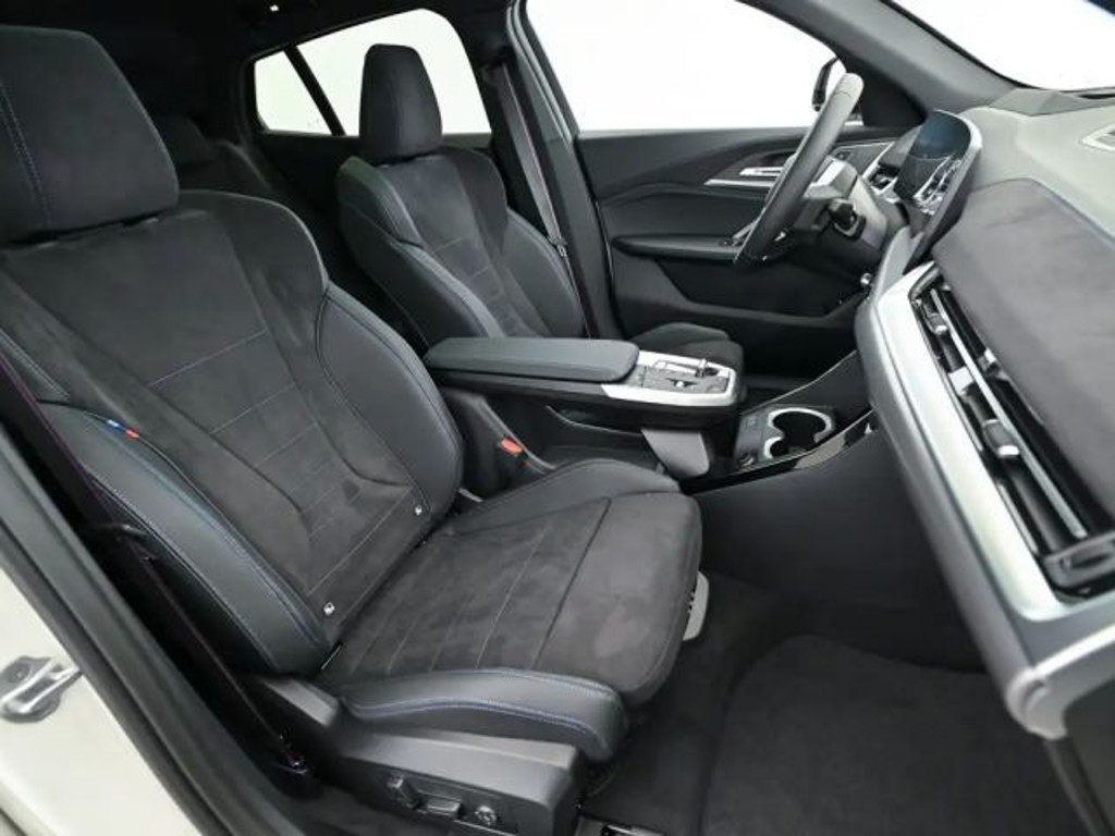 BMW iX2