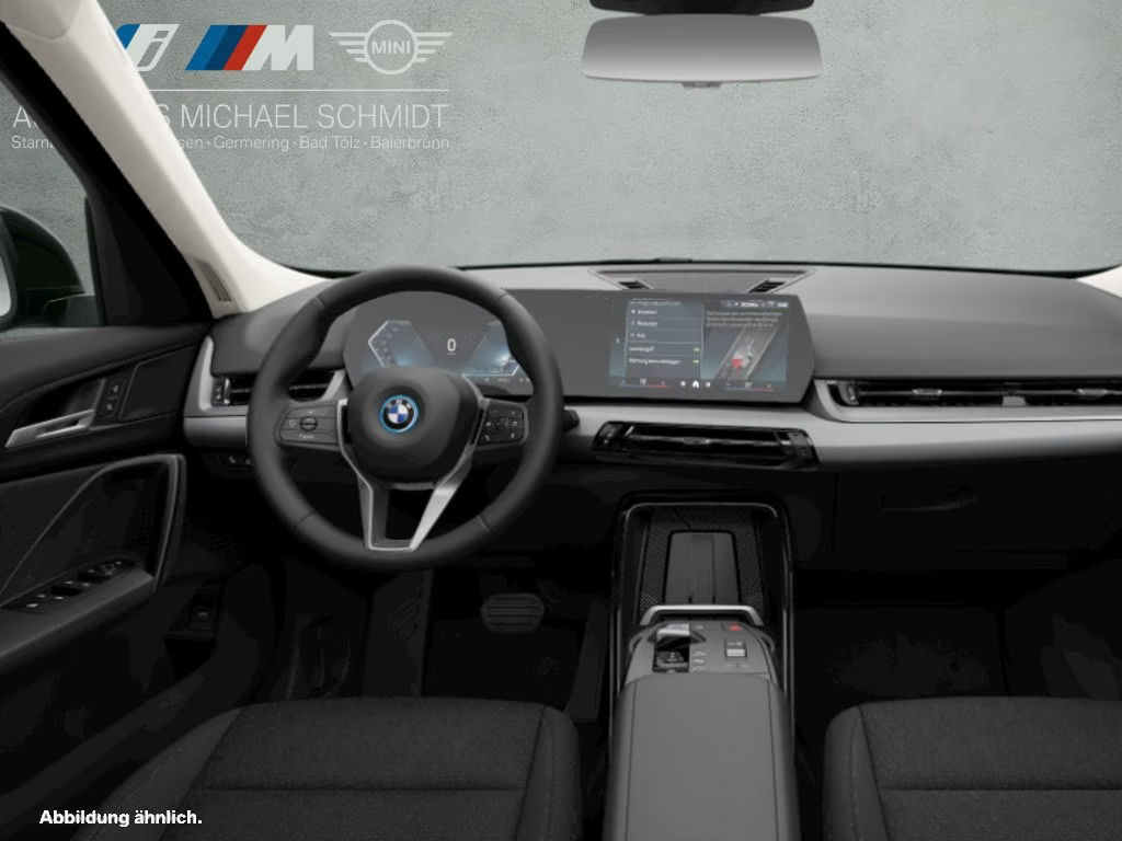 BMW iX1