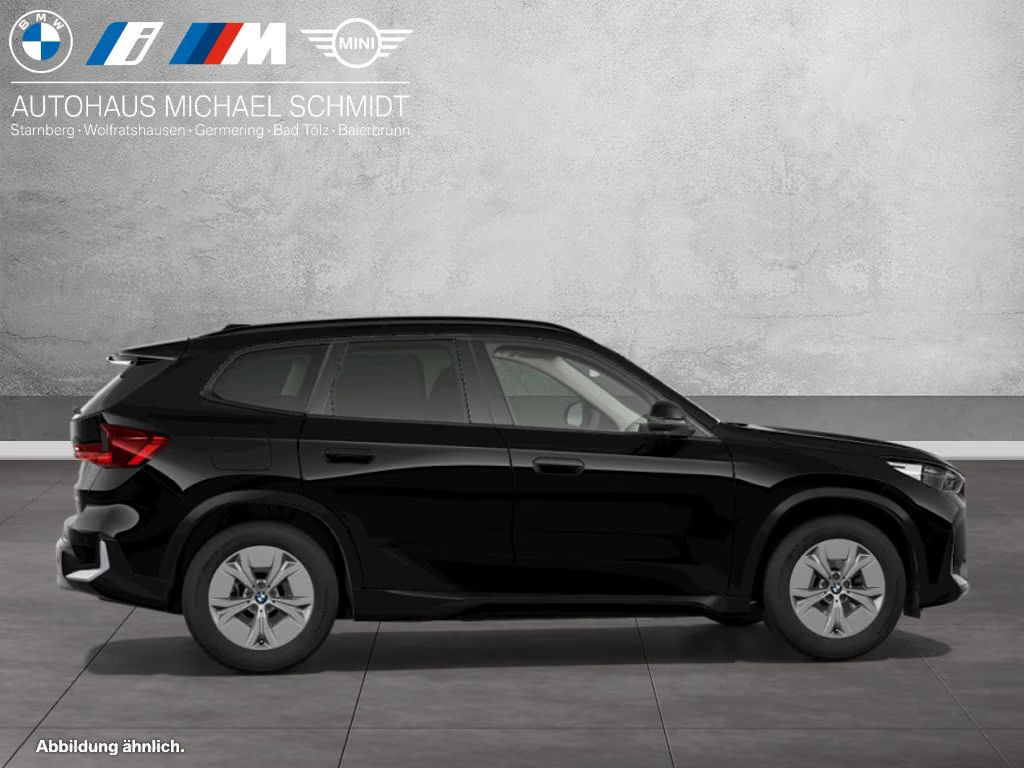BMW iX1