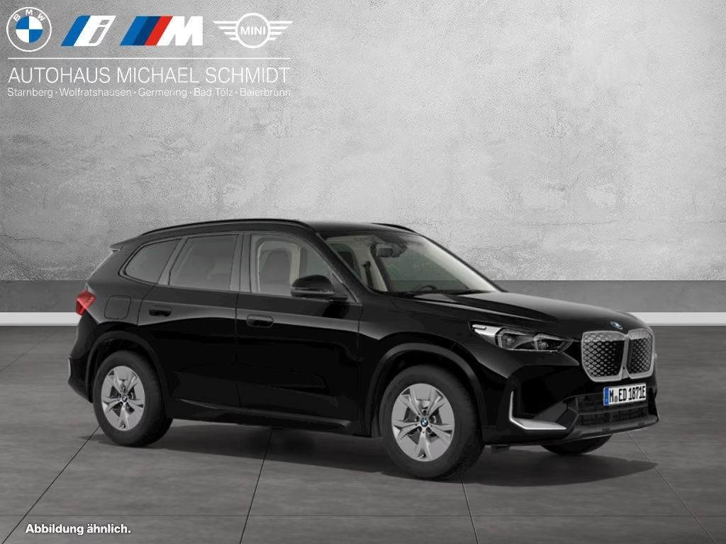 BMW iX1