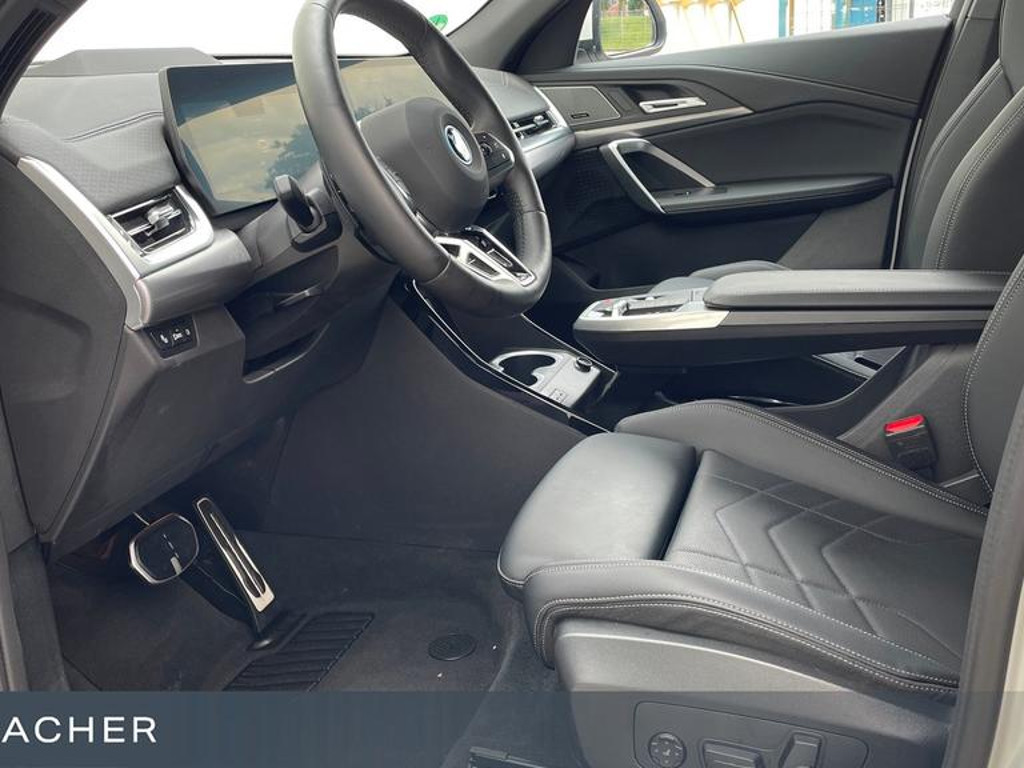 BMW iX2