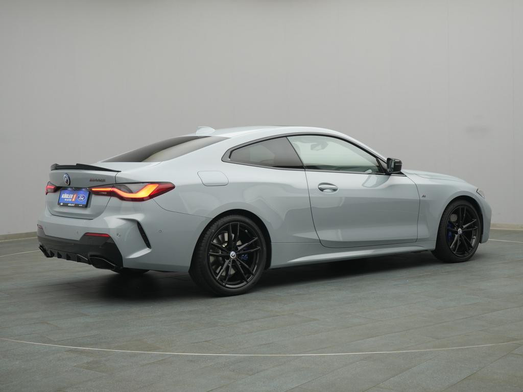 BMW M440