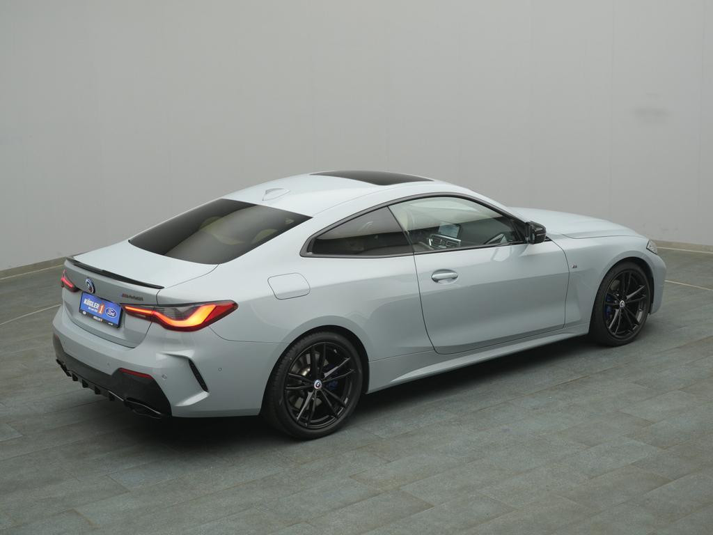 BMW M440