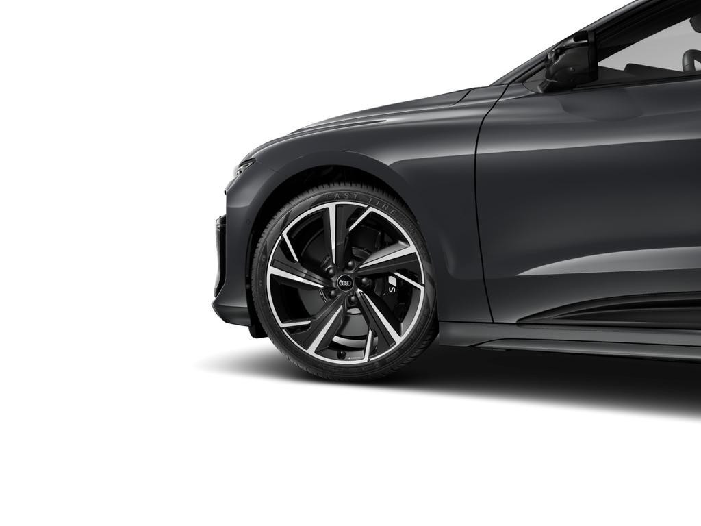 Audi S6 e-tron