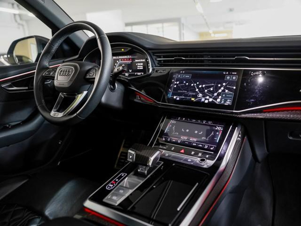 Audi SQ8