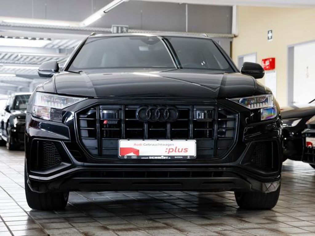 Audi SQ8