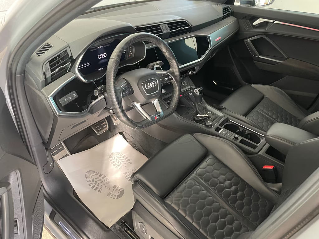 Audi RS Q3