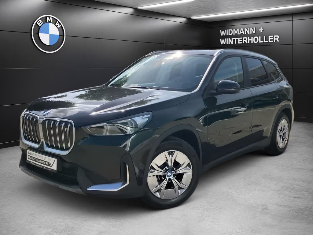 BMW iX1 xDrive30