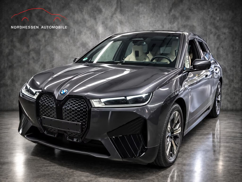 BMW iX xDrive40