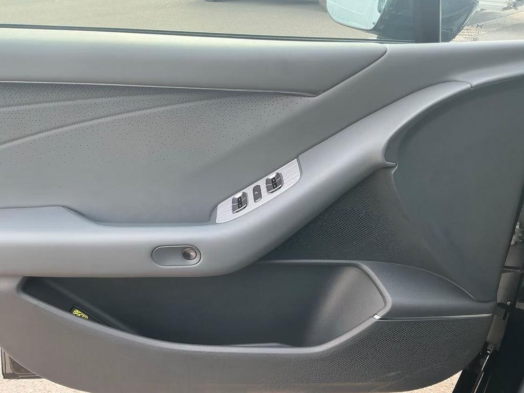Xpeng P7