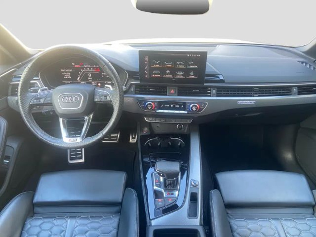 Audi RS4