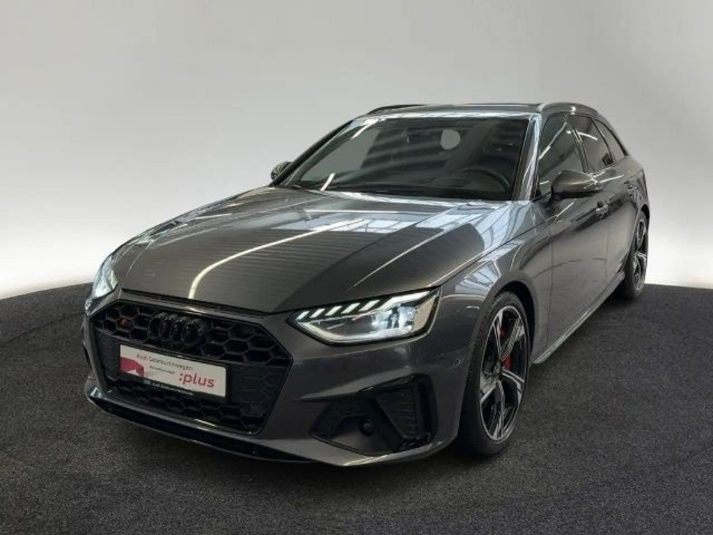 Audi S4
