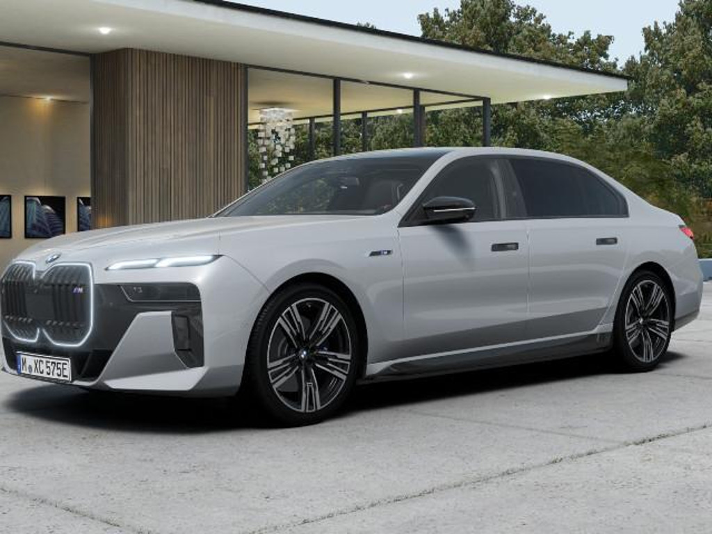 BMW i7 xDrive Sedan M70