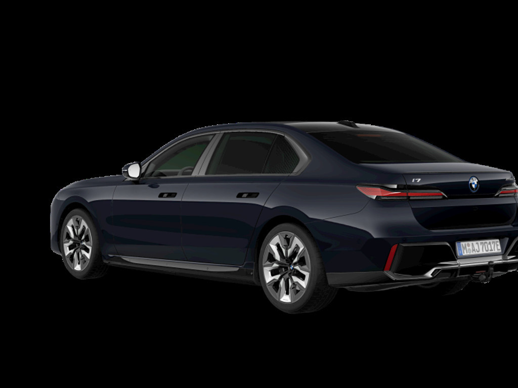 BMW i7