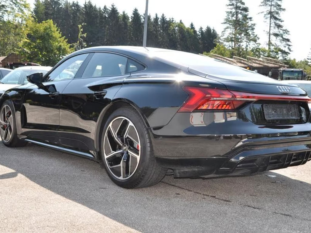 Audi e-tron GT
