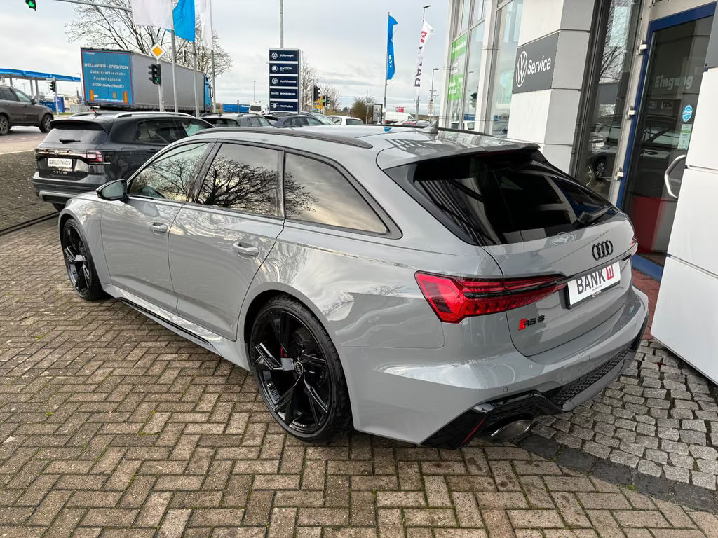 Audi RS6