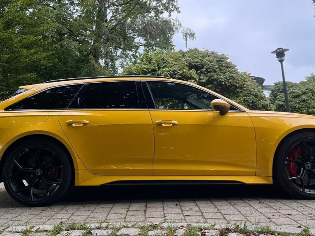 Audi RS6 PERFO-SONDERFARBE-KERAMIK-305KM/H-VOLL !!!