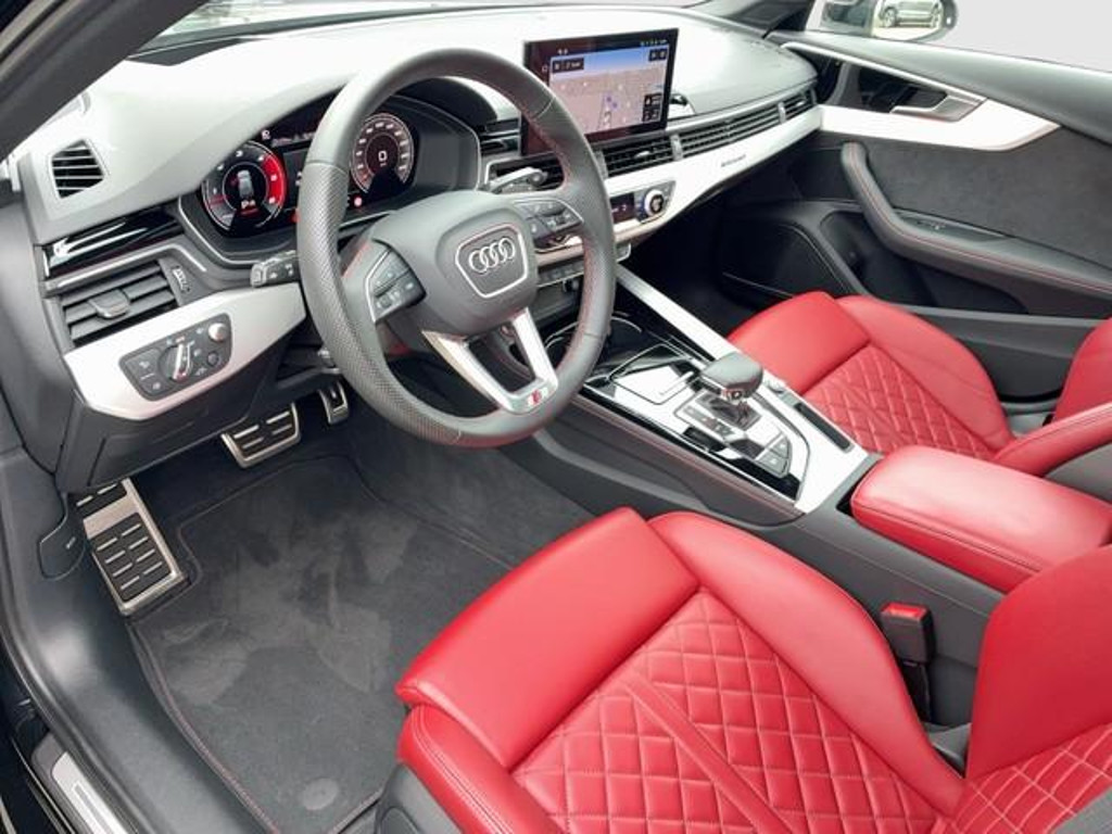 Audi S4