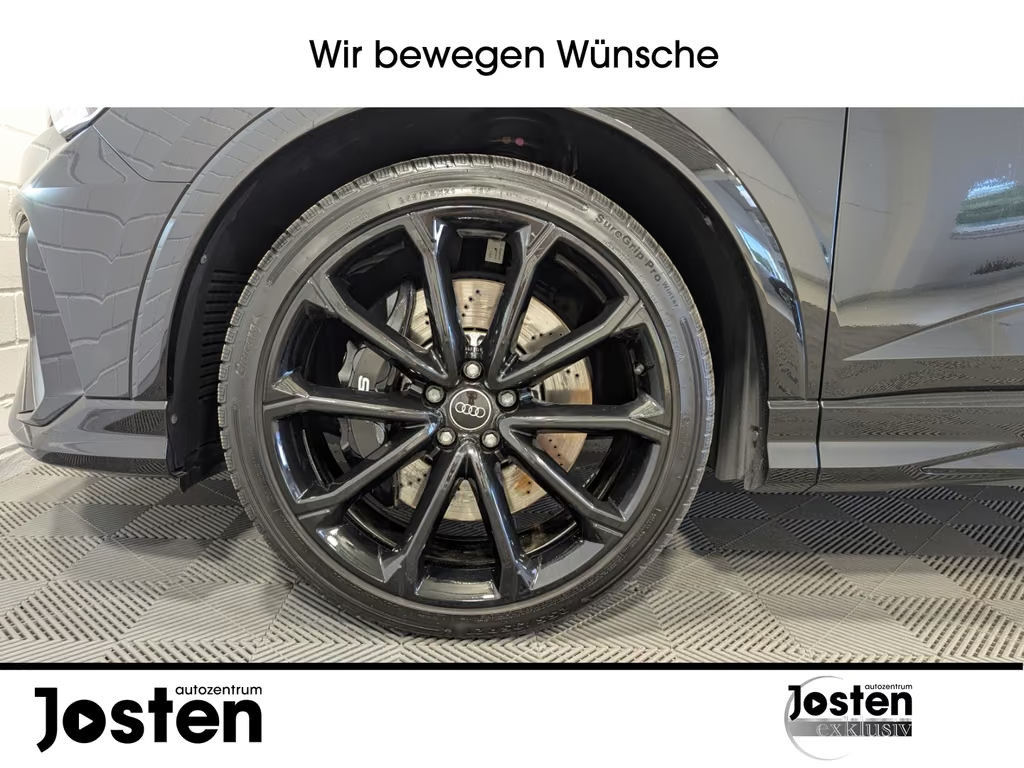 Audi RS Q3