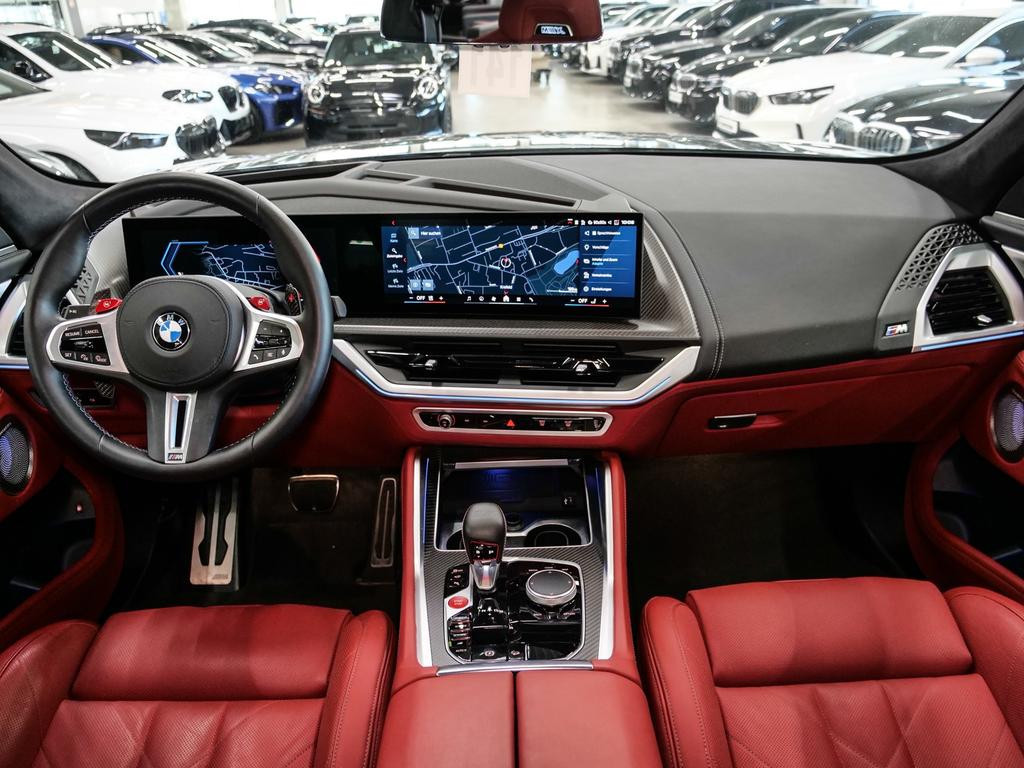 BMW XM