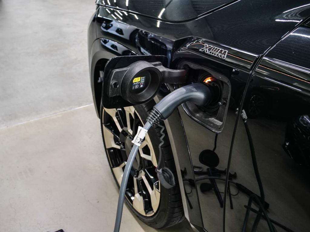 BMW XM
