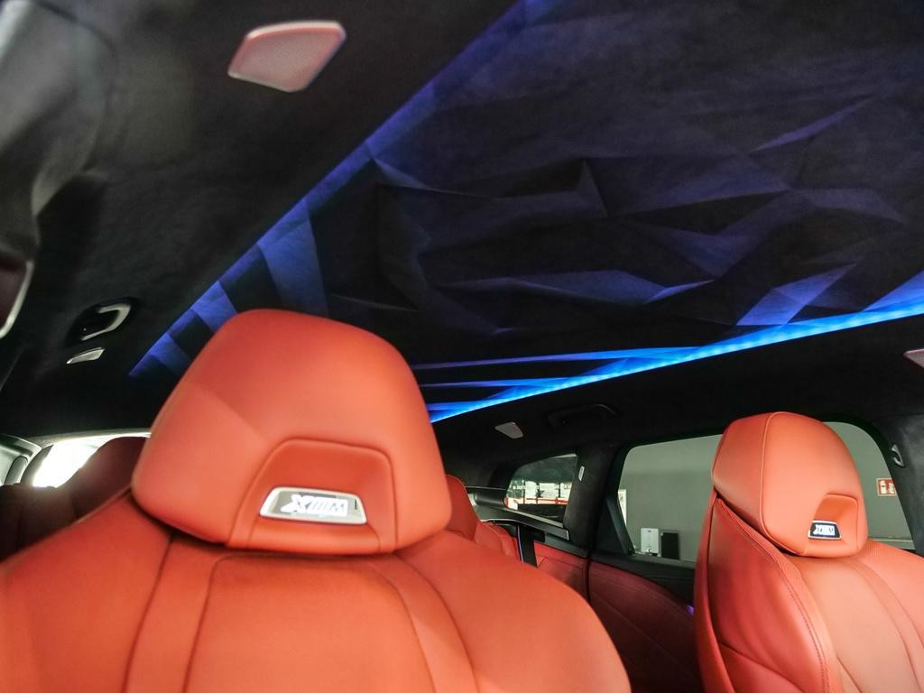 BMW XM