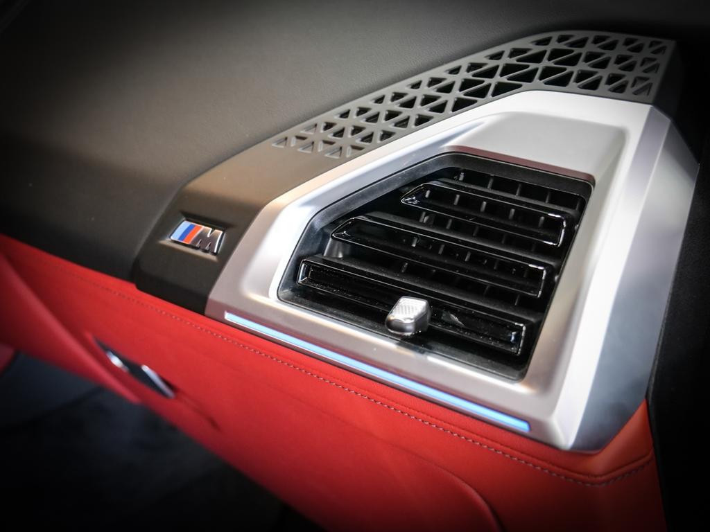 BMW XM