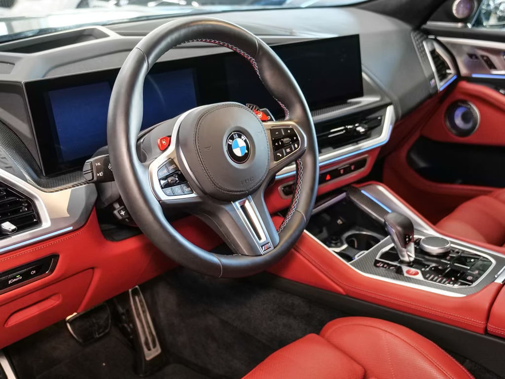 BMW XM