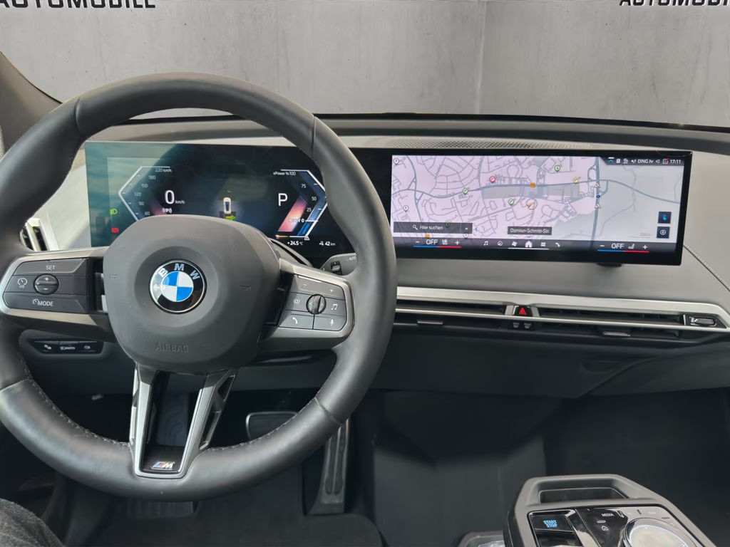 BMW iX