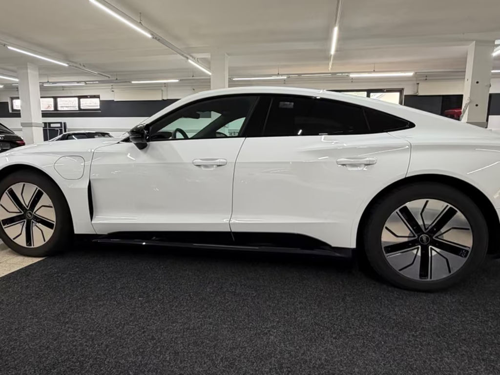Audi e-tron GT