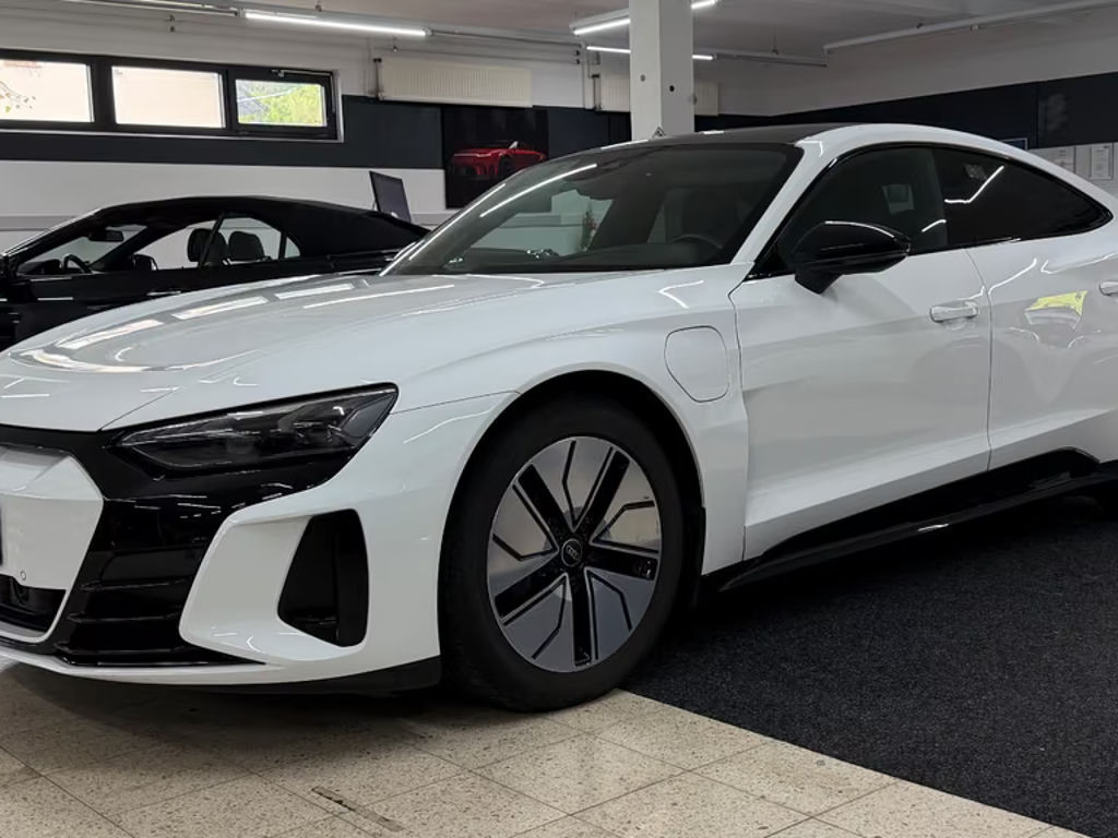 Audi e-tron GT