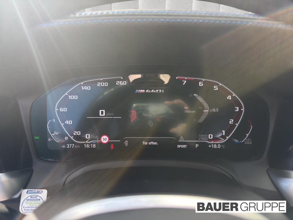 BMW M440