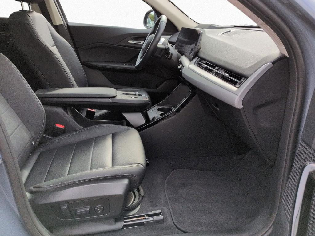 BMW iX2