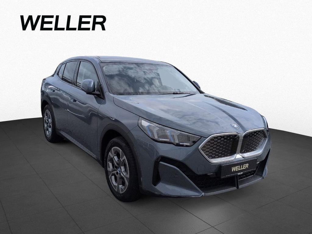 BMW iX2